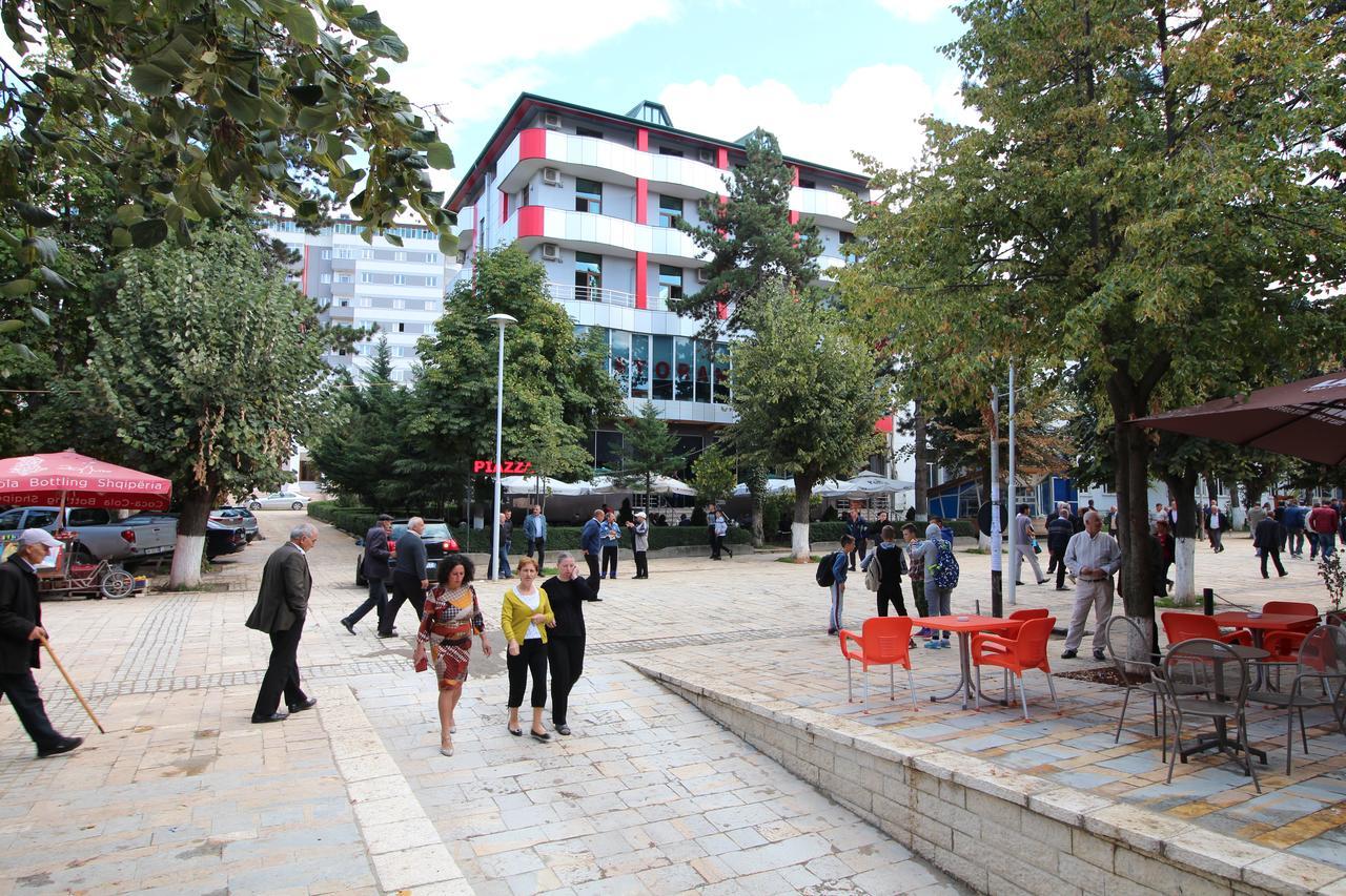 Hotel Piazza Peshkopi Экстерьер фото